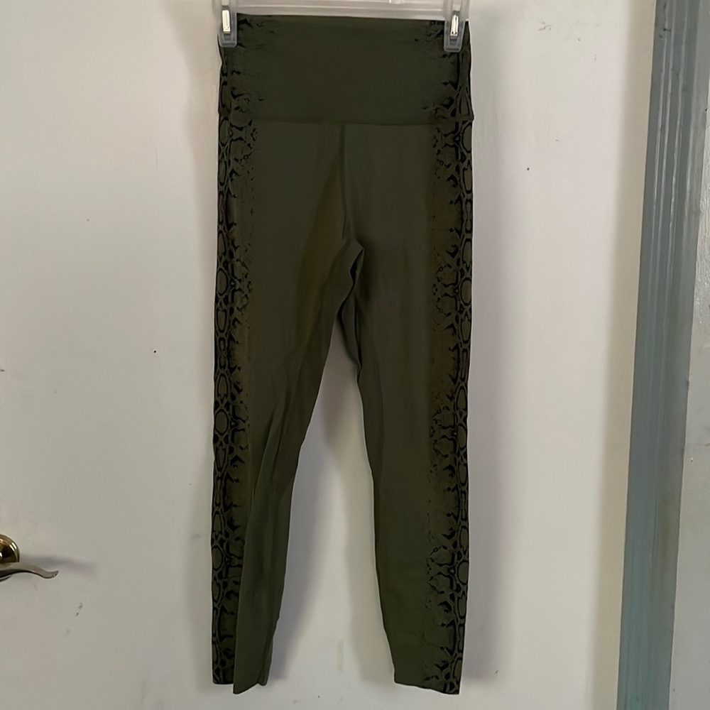 Curves n Combatboots NKD snakeskin green leggings